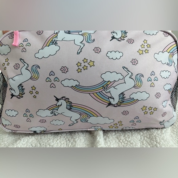 Pink Unicorn & Rainbow Slumber Set - Reversible Sleeping Bag, Tent & Duffle Bag - Picture 4 of 10